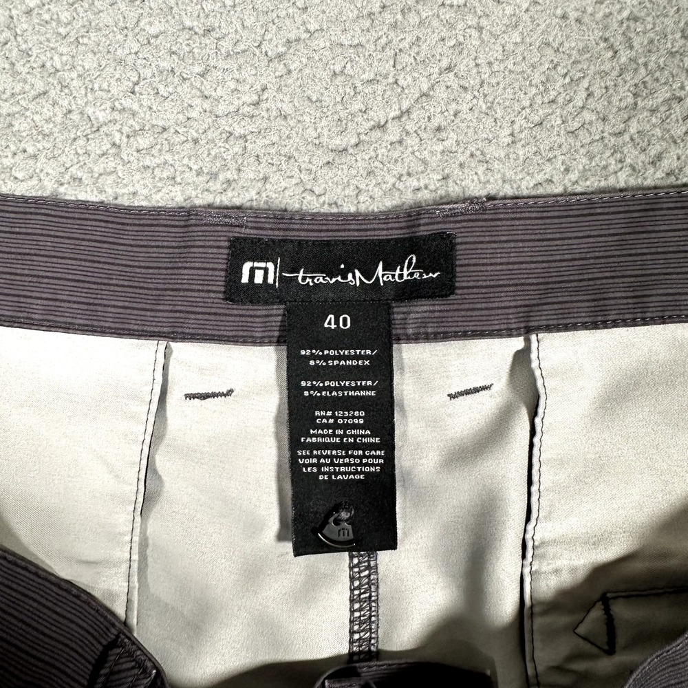 Travis Mathew Shorts Mens 40 Gray 10" Hybrid Golf Casual Preppy Performance Logo - Picture 9 of 10